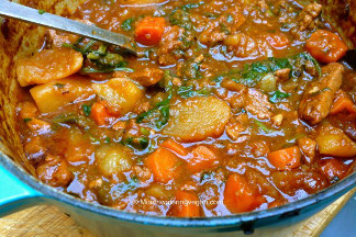 My Mum's Secret Beefless Finger Licking Stew • Click here to get the recipe